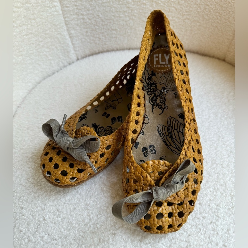 Fly London Brown Leather Ballet Flats with Bows Size 37 EURO 6.5/7 US